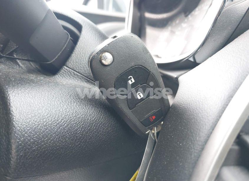 Photo 11 of 2020 Chevrolet Trax FWD LS (VIN 3GNCJKSBXLL198895)