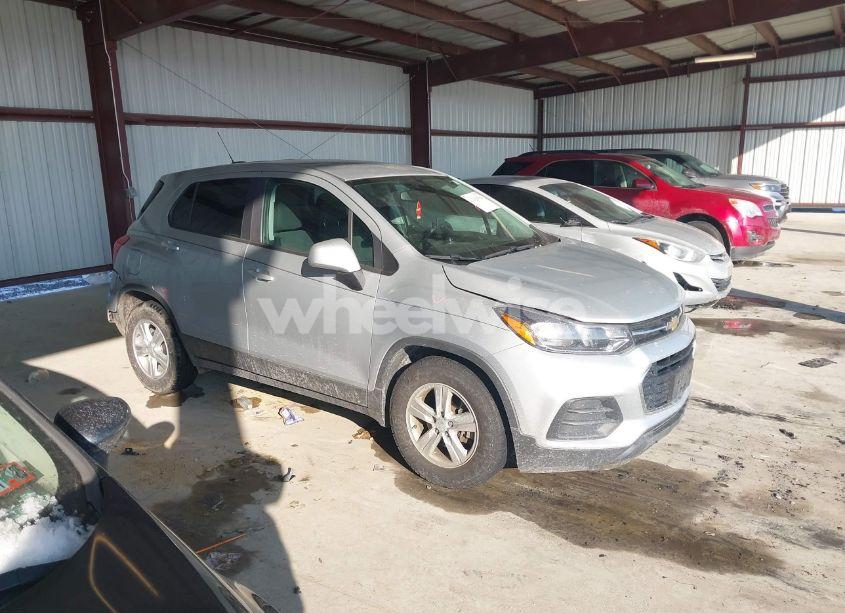 Photo 14 of 2020 Chevrolet Trax FWD LS (VIN 3GNCJKSBXLL206798)