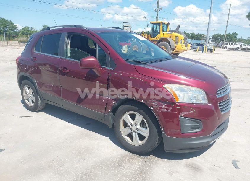 2016 Chevrolet Trax LT (VIN 3GNCJLSB0GL255844) main photo