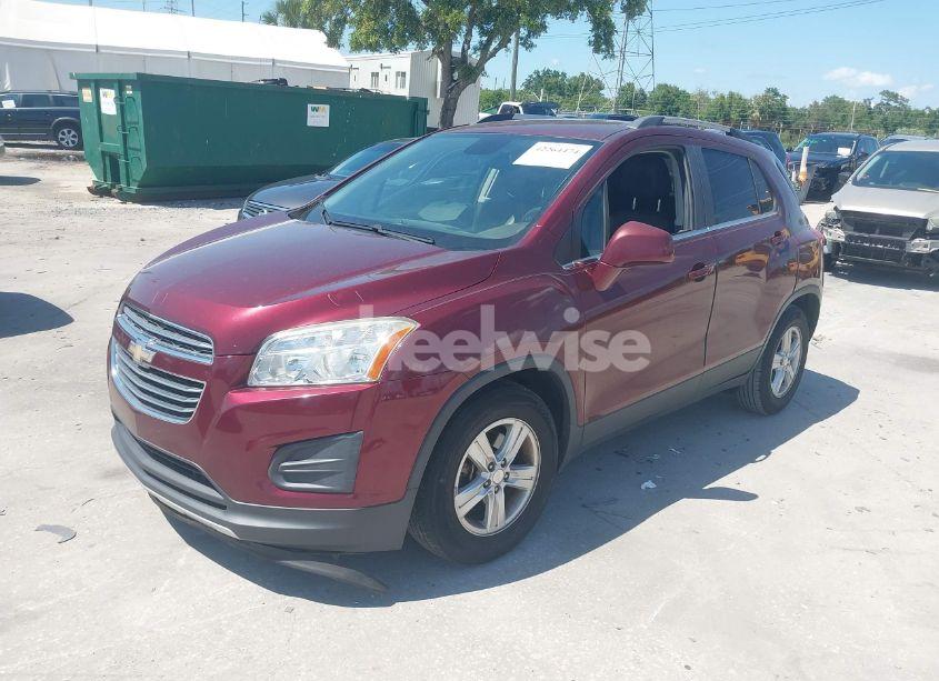 Photo 2 of 2016 Chevrolet Trax LT (VIN 3GNCJLSB0GL255844)