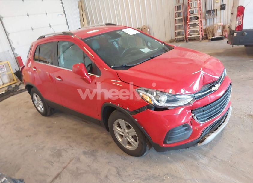 2017 Chevrolet Trax LT (VIN 3GNCJLSB0HL184131) main photo