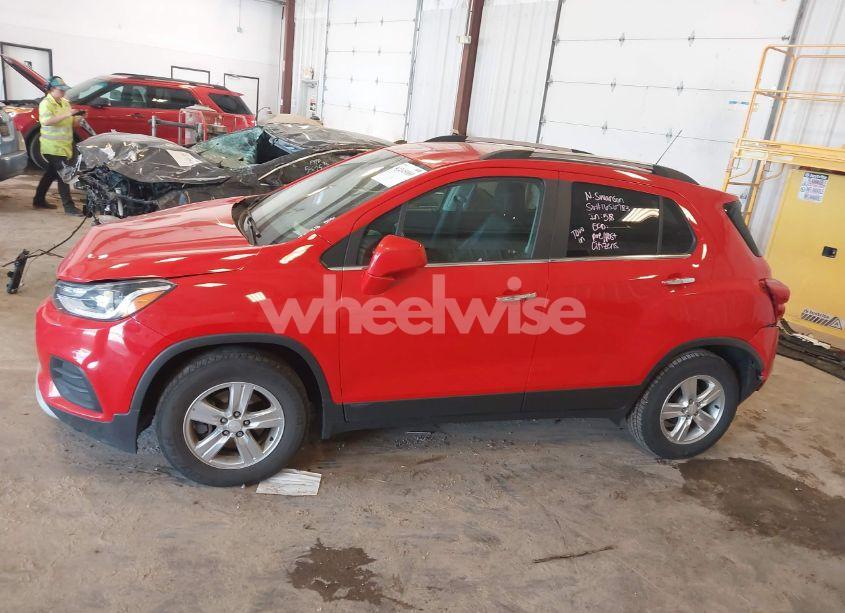 Photo 14 of 2017 Chevrolet Trax LT (VIN 3GNCJLSB0HL184131)