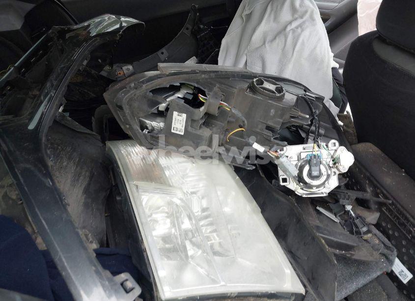 Photo 8 of 2018 Chevrolet Trax LT (VIN 3GNCJLSB0JL201824)