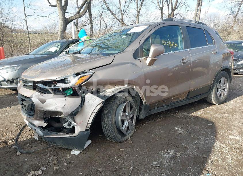 Photo 6 of 2018 Chevrolet Trax LT (VIN 3GNCJLSB0JL365087)