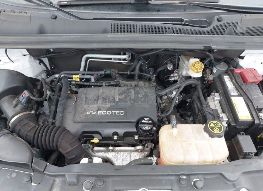 Photo 10 of 2019 Chevrolet Trax LT (VIN 3GNCJLSB0KL339851)