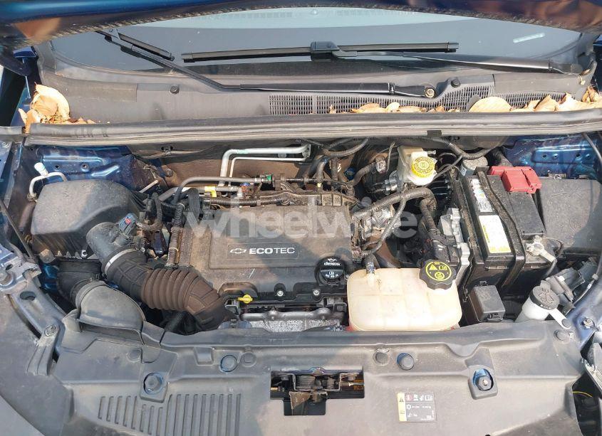 Photo 10 of 2020 Chevrolet Trax FWD LT (VIN 3GNCJLSB0LL132779)