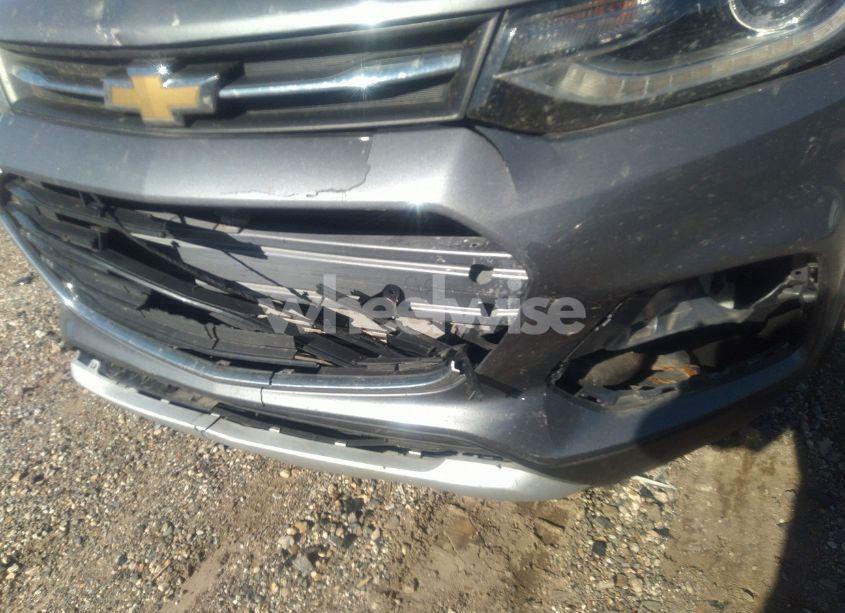 Photo 18 of 2020 Chevrolet Trax FWD LT (VIN 3GNCJLSB0LL236298)