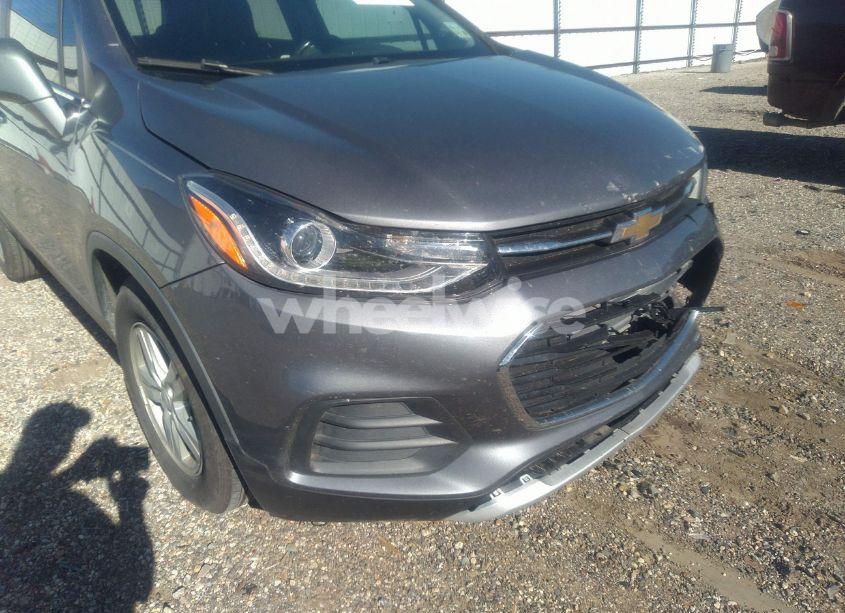 Photo 20 of 2020 Chevrolet Trax FWD LT (VIN 3GNCJLSB0LL236298)