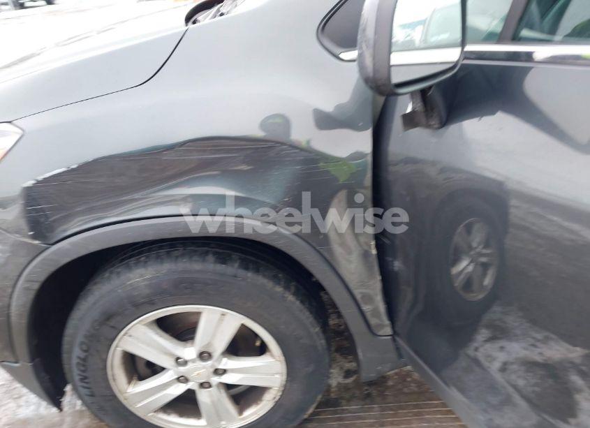 Photo 17 of 2020 Chevrolet Trax FWD LT (VIN 3GNCJLSB0LL271021)