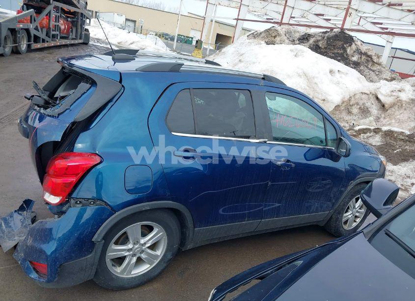 Photo 13 of 2020 Chevrolet Trax FWD LT (VIN 3GNCJLSB0LL326115)