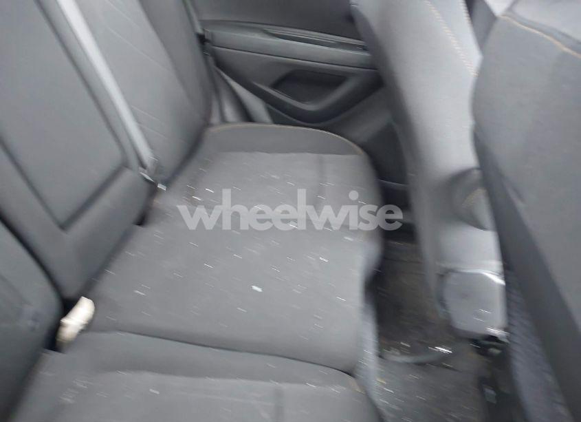 Photo 8 of 2020 Chevrolet Trax FWD LT (VIN 3GNCJLSB0LL326115)