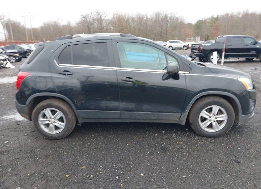 Photo 13 of 2015 Chevrolet Trax LT (VIN 3GNCJLSB1FL252238)