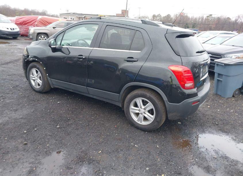 Photo 3 of 2015 Chevrolet Trax LT (VIN 3GNCJLSB1FL252238)