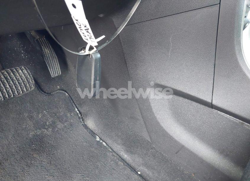 Photo 11 of 2016 Chevrolet Trax LT (VIN 3GNCJLSB1GL173864)