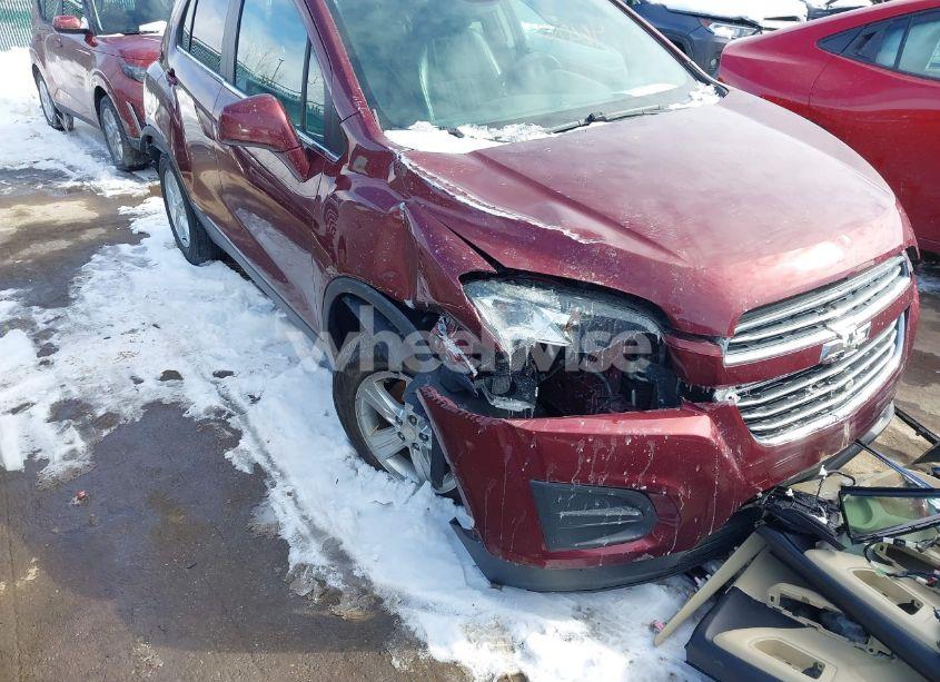 Photo 6 of 2016 Chevrolet Trax LT (VIN 3GNCJLSB1GL173864)