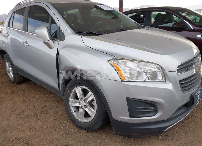Photo 6 of 2016 Chevrolet Trax LT (VIN 3GNCJLSB1GL274032)