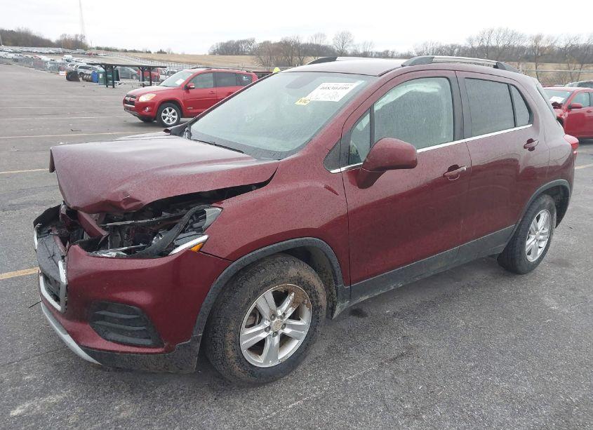 Photo 2 of 2017 Chevrolet Trax LT (VIN 3GNCJLSB1HL139909)