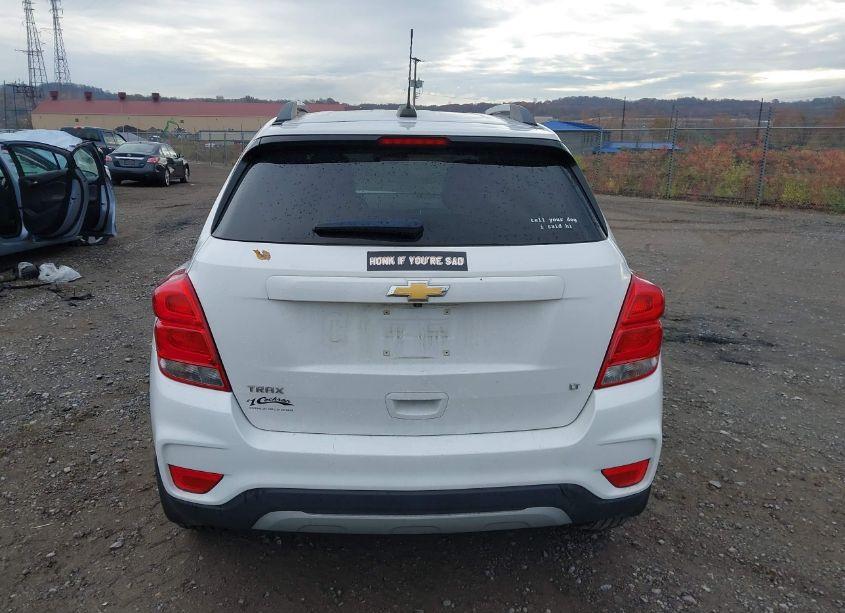 Photo 11 of 2017 Chevrolet Trax LT (VIN 3GNCJLSB1HL217766)