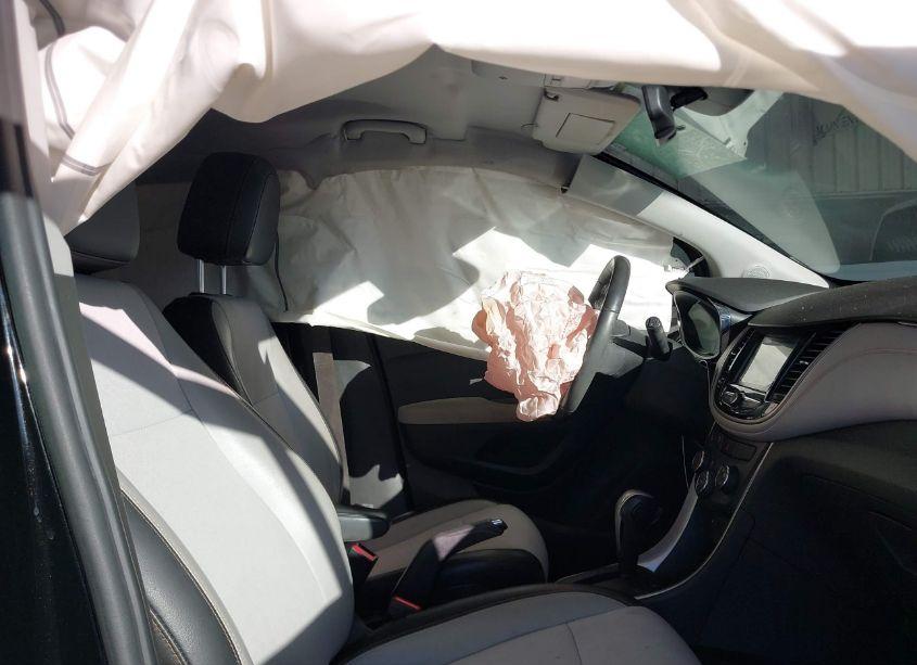 Photo 5 of 2017 Chevrolet Trax LT (VIN 3GNCJLSB1HL254400)