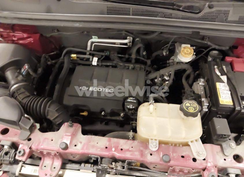 Photo 10 of 2018 Chevrolet Trax LT (VIN 3GNCJLSB1JL255388)