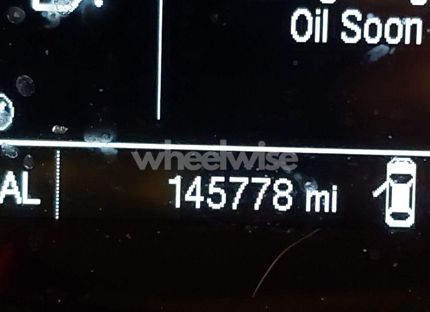 Photo 15 of 2018 Chevrolet Trax LT (VIN 3GNCJLSB1JL255388)