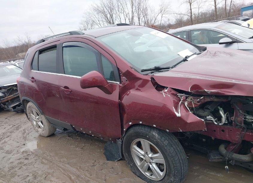 Photo 14 of 2016 Chevrolet Trax LT (VIN 3GNCJLSB2GL126729)