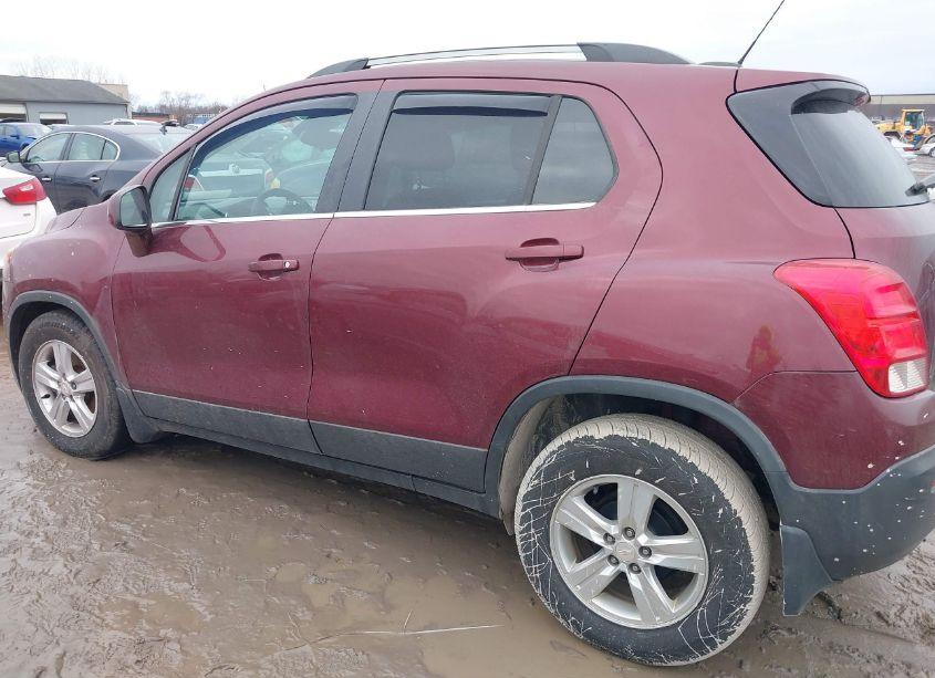 Photo 15 of 2016 Chevrolet Trax LT (VIN 3GNCJLSB2GL126729)