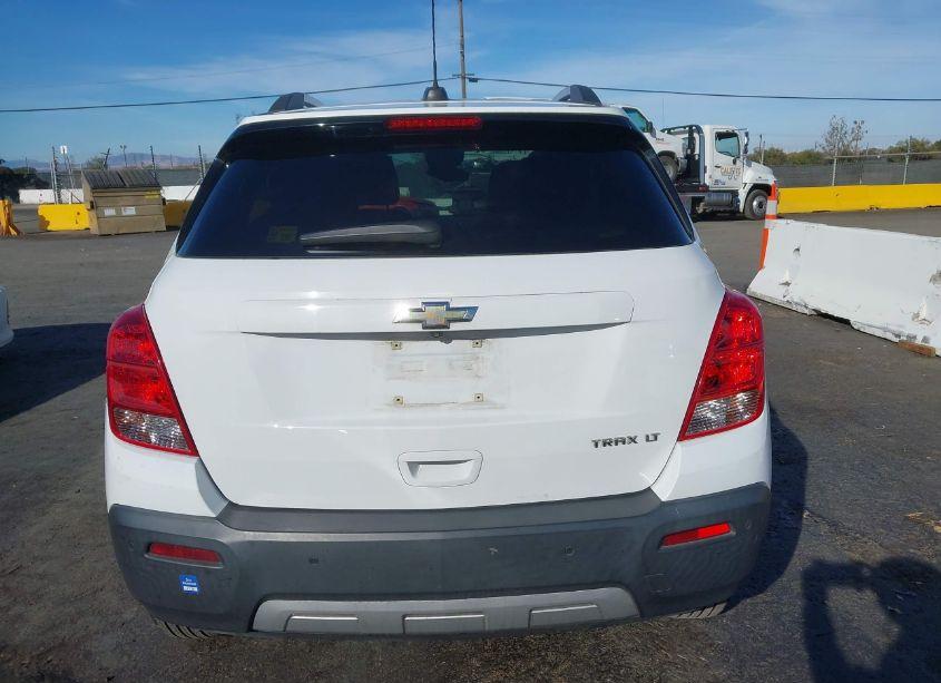 Photo 16 of 2016 Chevrolet Trax LT (VIN 3GNCJLSB2GL236518)