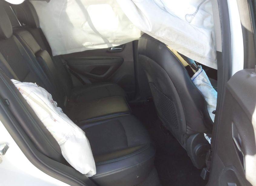 Photo 8 of 2016 Chevrolet Trax LT (VIN 3GNCJLSB2GL236518)