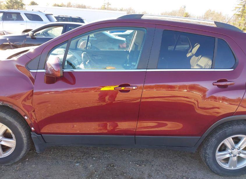 Photo 14 of 2016 Chevrolet Trax LT (VIN 3GNCJLSB2GL247955)