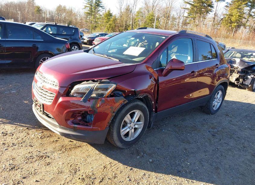 Photo 2 of 2016 Chevrolet Trax LT (VIN 3GNCJLSB2GL247955)