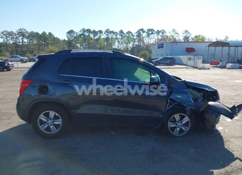 Photo 14 of 2016 Chevrolet Trax LT (VIN 3GNCJLSB2GL263752)