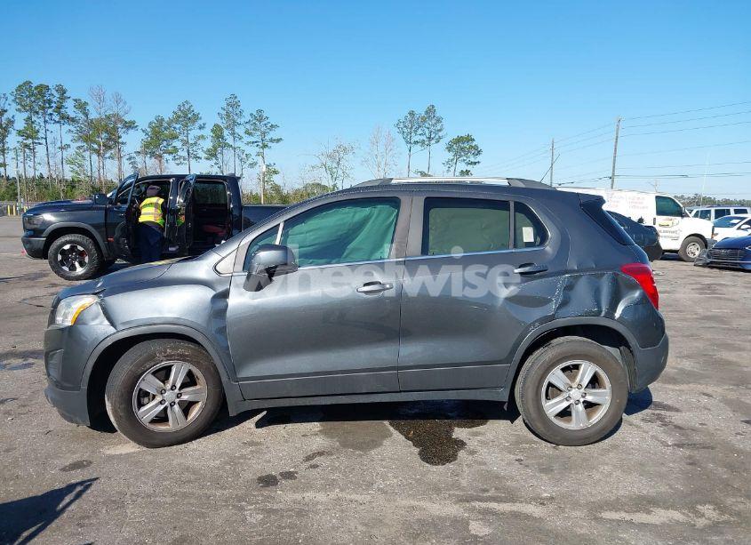 Photo 15 of 2016 Chevrolet Trax LT (VIN 3GNCJLSB2GL263752)