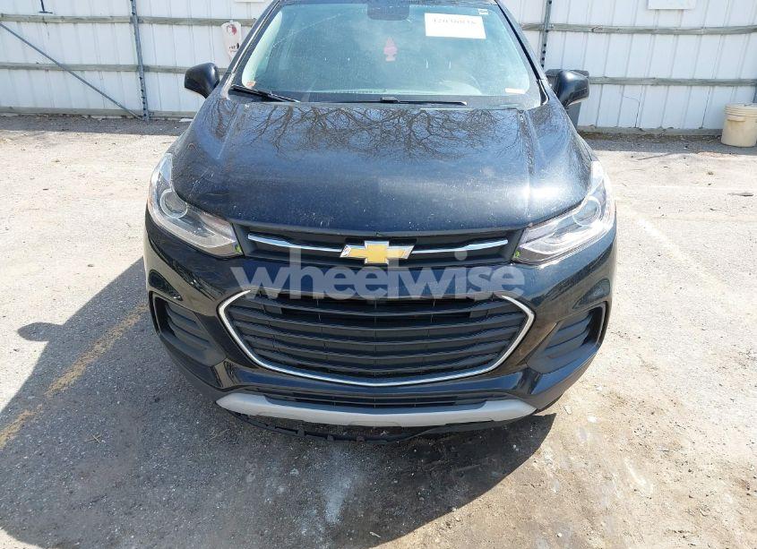 Photo 12 of 2019 Chevrolet Trax LT (VIN 3GNCJLSB2KL141661)