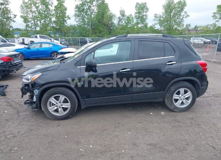 Photo 15 of 2019 Chevrolet Trax LT (VIN 3GNCJLSB2KL212115)