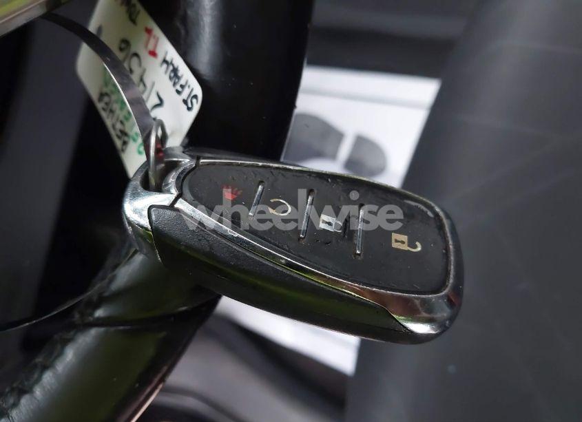 Photo 11 of 2019 Chevrolet Trax LT (VIN 3GNCJLSB2KL245454)