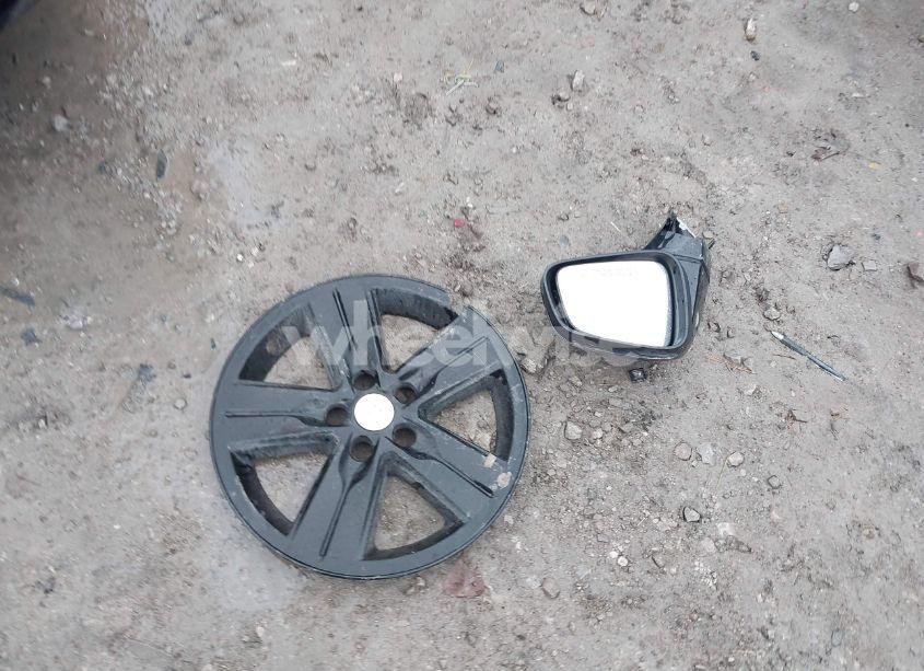 Photo 12 of 2019 Chevrolet Trax LT (VIN 3GNCJLSB2KL245454)