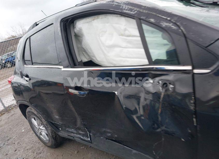 Photo 14 of 2019 Chevrolet Trax LT (VIN 3GNCJLSB2KL245454)