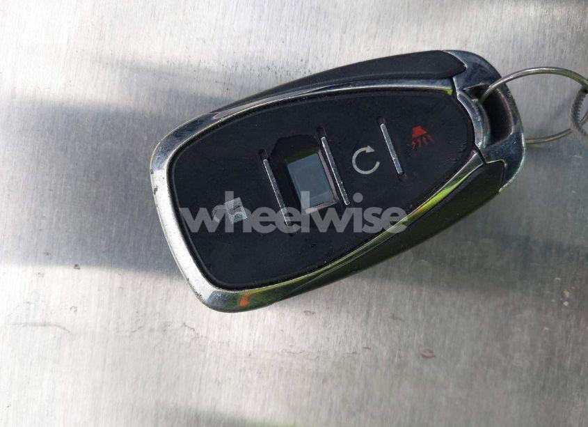 Photo 11 of 2020 Chevrolet Trax FWD LT (VIN 3GNCJLSB2LL136235)