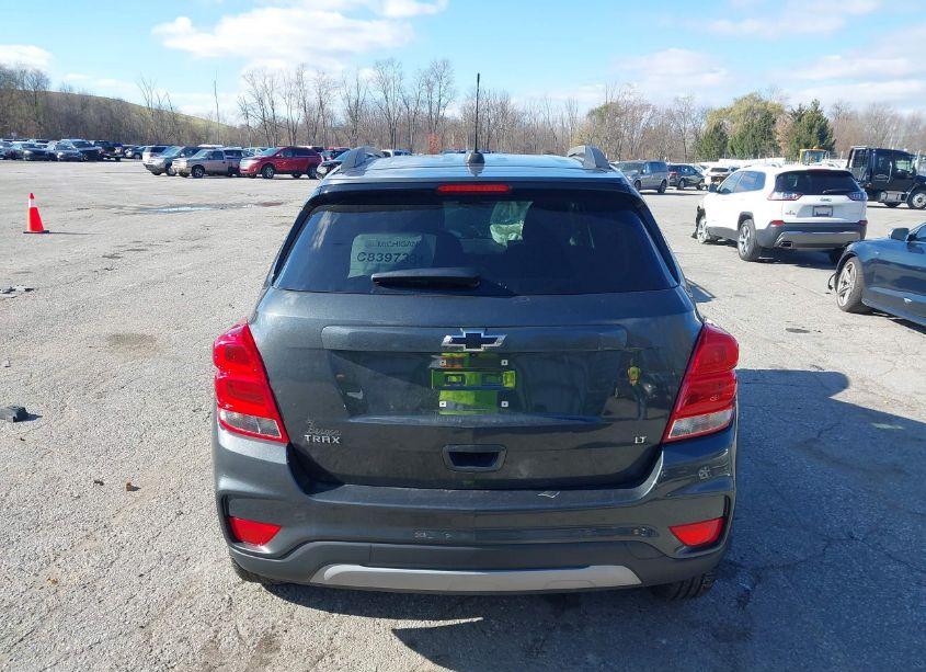 Photo 16 of 2020 Chevrolet Trax FWD LT (VIN 3GNCJLSB2LL189419)