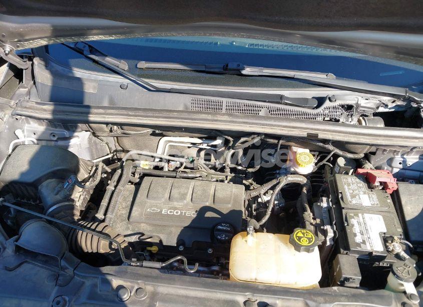 Photo 10 of 2020 Chevrolet Trax FWD LT (VIN 3GNCJLSB2LL269660)