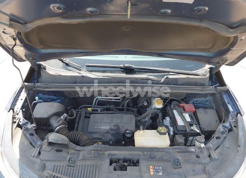 Photo 10 of 2020 Chevrolet Trax FWD LT (VIN 3GNCJLSB2LL308702)