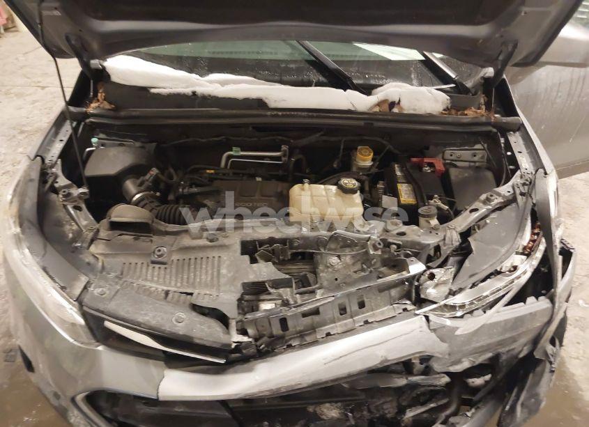 Photo 10 of 2020 Chevrolet Trax FWD LT (VIN 3GNCJLSB2LL319876)