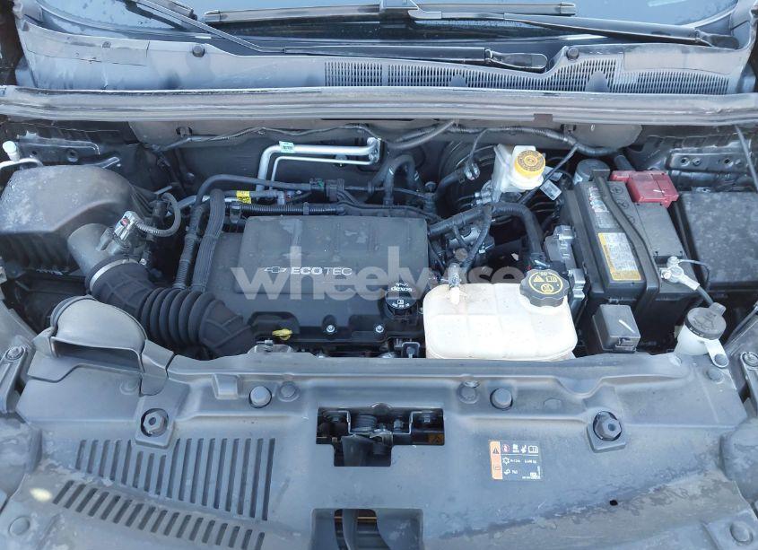 Photo 10 of 2020 Chevrolet Trax FWD LT (VIN 3GNCJLSB2LL334457)