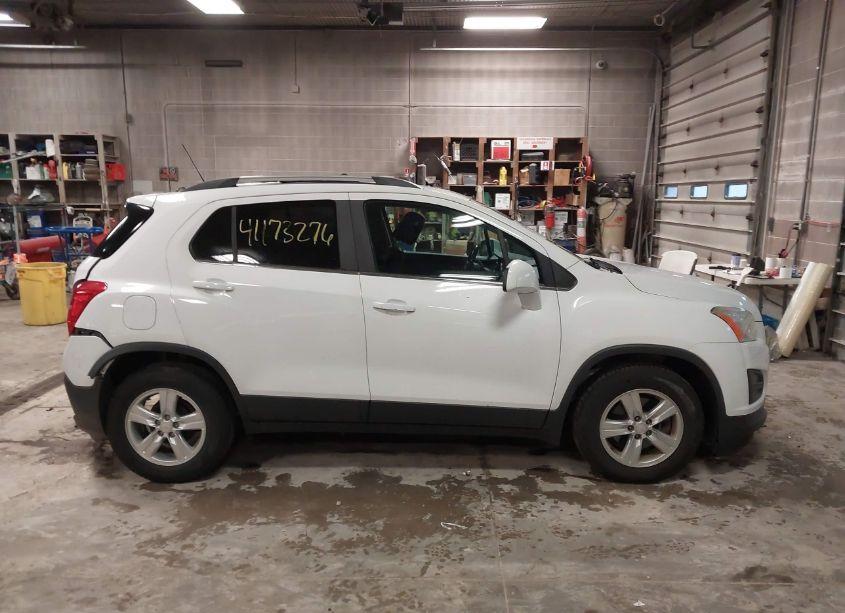 Photo 13 of 2015 Chevrolet Trax LT (VIN 3GNCJLSB3FL167384)