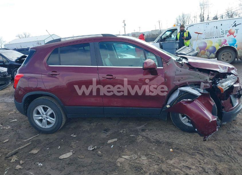 Photo 13 of 2016 Chevrolet Trax LT (VIN 3GNCJLSB3GL146018)
