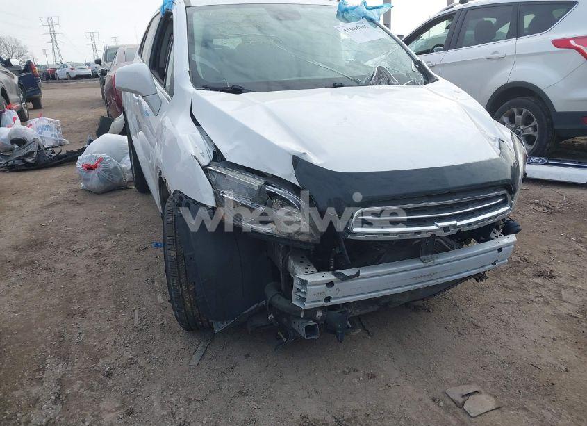 Photo 6 of 2016 Chevrolet Trax LT (VIN 3GNCJLSB3GL176894)
