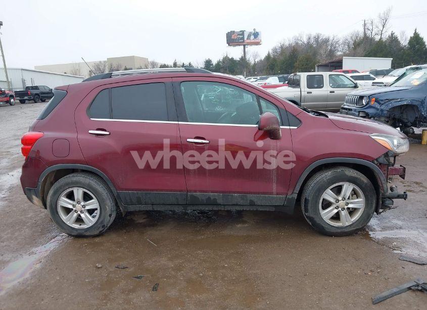 Photo 14 of 2017 Chevrolet Trax LT (VIN 3GNCJLSB3HL159787)