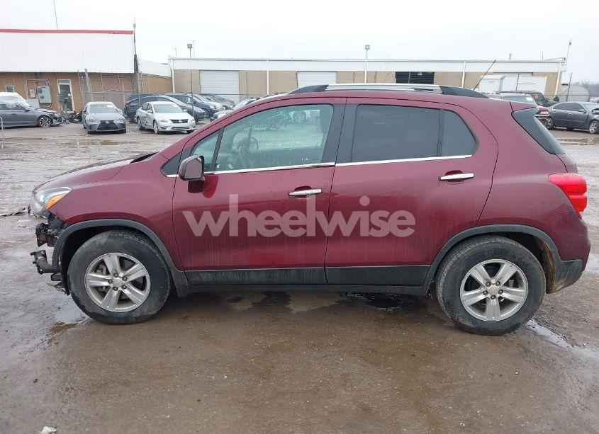 Photo 15 of 2017 Chevrolet Trax LT (VIN 3GNCJLSB3HL159787)