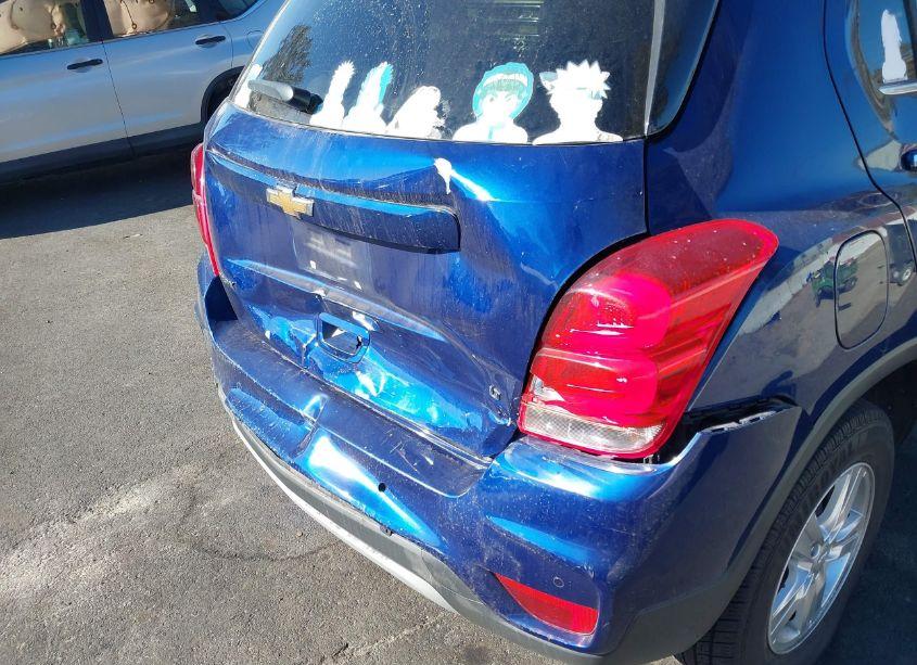 Photo 6 of 2017 Chevrolet Trax LT (VIN 3GNCJLSB3HL199500)